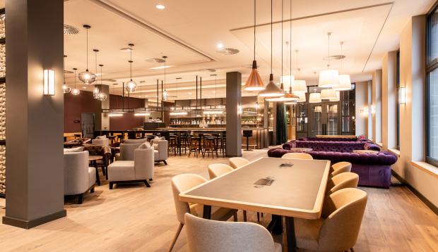 Premier Inn Hamburg St. Pauli Екстериор снимка
