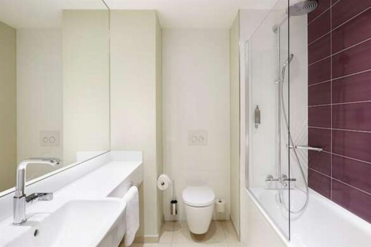Premier Inn Hamburg St. Pauli Екстериор снимка